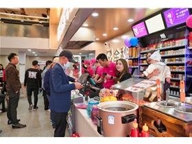 便利店+餐飲